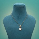 White Color Stainless Steel Anti Tarnish Necklace Perfect For Elegant Western Fashion Looks