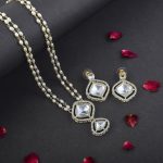 Elegant White Color Kundan Necklace Set Designed for Bridal and Wedding Jewelry - Image 3