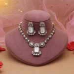 White Color Kundan Necklace Set Designed For Timeless Traditional Elegance