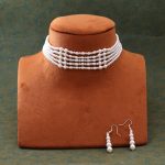 Gorgeous White Color Puwai Necklace Set For Wedding And Special Events