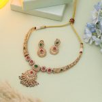 Rani & Green Color Matte Gold Necklace Set With Rich Antique Gold Finish - Image 3